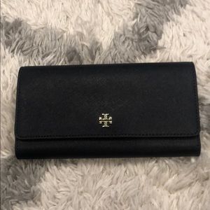 Tory Burch Emerson wallet